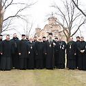 Састанак Епископа Теодосија са свештенством Приштинског и Призренског архијерејског намесништва 