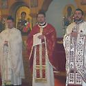 Нови свештеници у Винипегу и Ванкуверу
