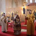 Patriarch Irinej serves in the church of St. Symeon the Myrrh-Streaming in New Belgrade