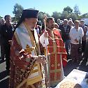 Владика Иринеј посетио мисионарске парохије Мори и Лајтнинг Риџ 