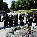 Patriarch Kirill honours memory of Great Patriotic War soldiers and victims of the 1930s mass starvation