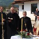 Bishop Hrizostom of Zvornik-Tuzla serves memorial service for victims of the Patriotic War