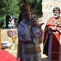 Архијерејска Литургија и крштење у манастиру Павловац