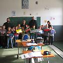 Деца новосадских школа обрадовала своје вршњаке на Косову и Метохији