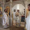 Митрополит Јован у манастиру Лепавина