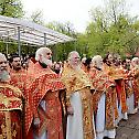 Orthodox politician from Montenegro prays at Patriarchal service in Butovo