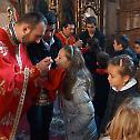 Детинци у храму Светог оца Николаја у Шиду