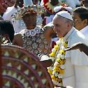 Папа у Сри Ланки позвао на помирење
