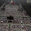 На миси у Манили шест милиона верних