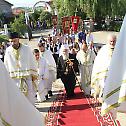 Патријарх српски Иринеј богослужио у Сремчици