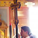 Veneration of the relics of Saint John of Shanghai and San Francisco (PHOTO)