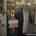 Тијело блаженопочившег митрополита Николаја допремљено у манастир Добрун