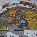 У разрушеном Иверском манастиру у Доњецку одслужена Литургија