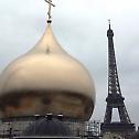Париска Саборна црква Свете Тројице у изградњи добила централну куполу