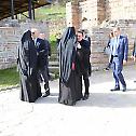 Премијер Александар Вучић посетио манастир Бањска