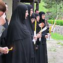 У Никољу сахрањена монахиња Ана