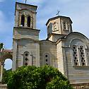 Владика Давид посетио парохију беловодску и манастир Коморане