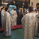 На Духовски уторак епископ Арсеније предводио Литургију у цркви Свете Тројице