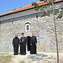 Епископ Пахомије посетио Црквене општине Големо Село и Градњу 