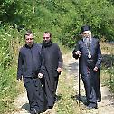 Епископ Пахомије посетио Црквене општине Големо Село и Градњу 