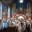 Верни народ из Смиловца прославио храмовну славу са својим Епископом