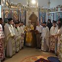 Архијерејска Литургија и монашање у цркви Лазарици