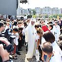 Thousands of young people and faithful prayed together with Patriarch Daniel at the National Cathedral