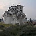 Архијерејска Литургија на Новом гробљу у Крушевцу