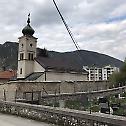 Владика Григорије посетио Црквену општину у Травнику