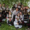 Подмладак хора „Богородичин“ на фестивалу у Русији