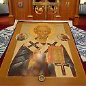 Мошти Светог Николаја Мирликијског у Винипегу