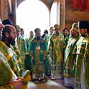 On commemoration day of St. Sergius of Radonezh Metropolitan Hilarion celebrates Divine Liturgy in St. Sergius monastery’s church of the Holy Spirit