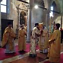 Владика Давид богослужио у цркви Светих женâ мироносица у Венецији