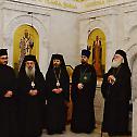 Предстојатељ Руске Цркве са албанским архиепископом  Анастасијем