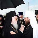 Патријарх Кирил свечано дочекан у Тирани