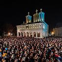 Хиљаде верних на васкршњој поноћној служби у Букурешту