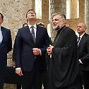 Председници Додик и Вучић са владиком Григоријем обишли цркву Свете тројице у Мостару