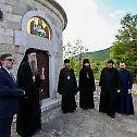 Митрополит Антоније и епископ Јоаникије служили Литургију у Пивском манастиру