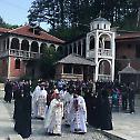 Опело новопрестављеном монаху Конастантину у манастиру Драганцу