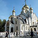 Патријарх Кирил осветио храм Блажене Матроне Московске
