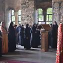 Молебан у манастиру Грачаници
