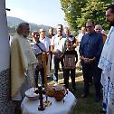 Слава цркве и помен жртвама логора у Челебићима