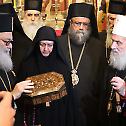 Патријарси Јован и Иринеј посетили манастир Грачаницу