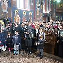 Детињци у храму Светог Георгија на Бежанији