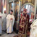 Епископ жички Јустин свештенослужио у Книћу
