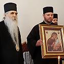 Божићна честитка новосадских свештеника Епископу бачком Иринеју  