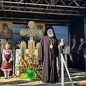 Хиљаду верника у литији у част Крста и за живот у румунском селу