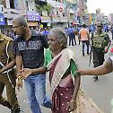 Бомбашки напади на Шри Ланки