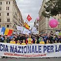 Хиљаде учесника у протесту против побачаја у Риму