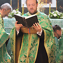  Епископ Милутин на Духовској свечаности у Обреновцу